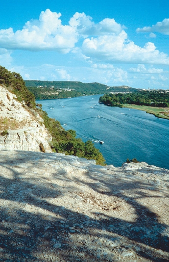 lake_austin